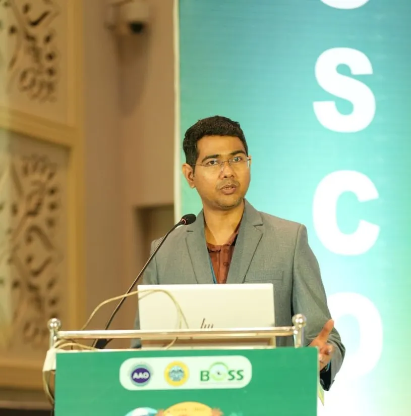 dr swapnil patil eye surgeon in burhapur